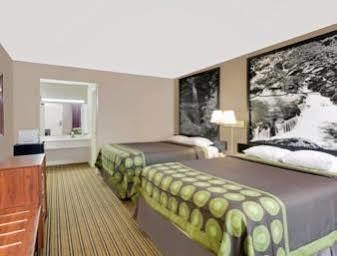 במוטל Super 8 By Wyndham את'נס מראה חיצוני תמונה